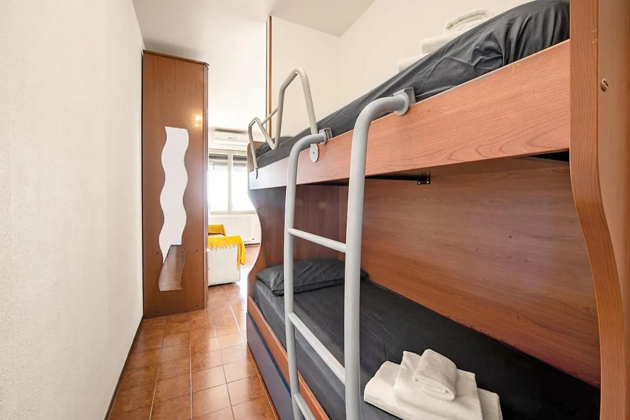 La Porta Sul Mare - Happy Rentals Ospedaletti