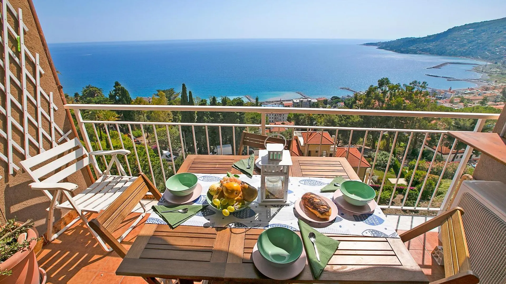 Apartment La Porta Sul Mare - Happy Rentals Ospedaletti