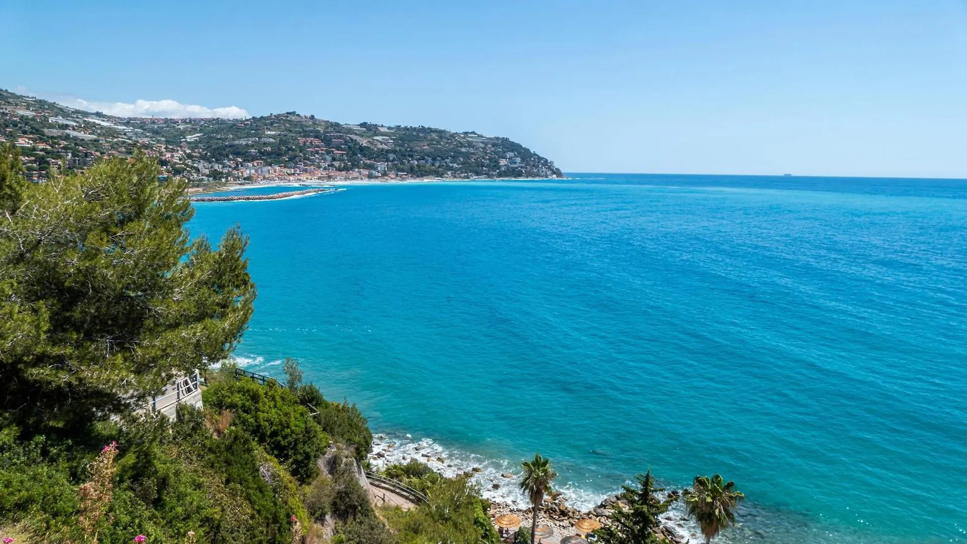 La Porta Sul Mare - Happy Rentals Ospedaletti Apartment